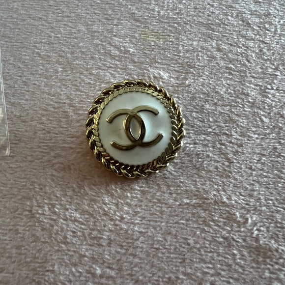 Authentic Button / Charm Gold & White - Picture 2 of 4